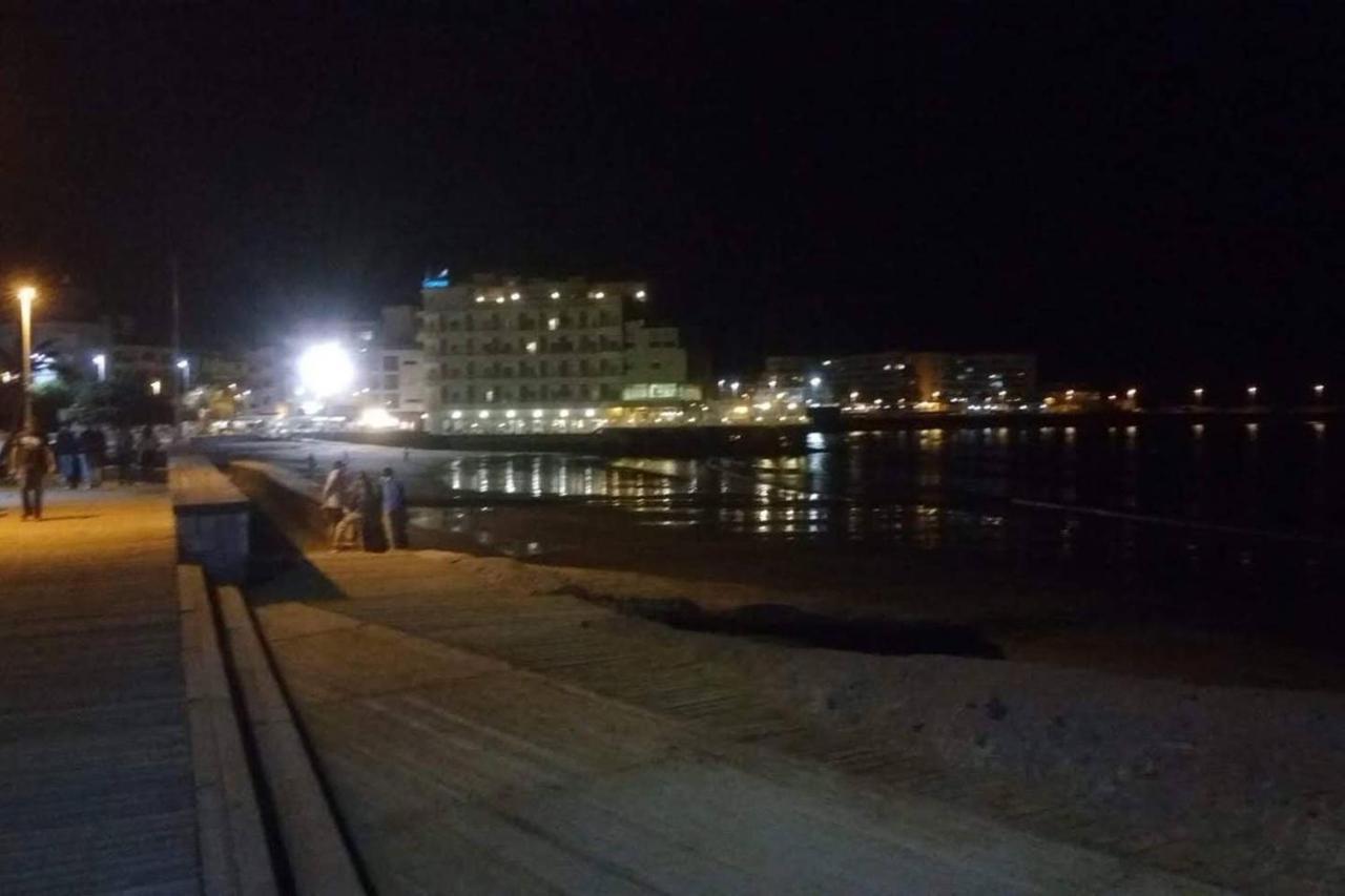 Luminoso Adosado Frente Al Mar Villa El Medano  Luaran gambar